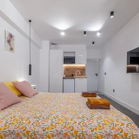 Appartement Very Brand New Studio! *